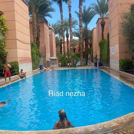 Riad Nezha Avec Jacuzzi Et 3 Piscines Au Coeur De مراكش المظهر الخارجي الصورة