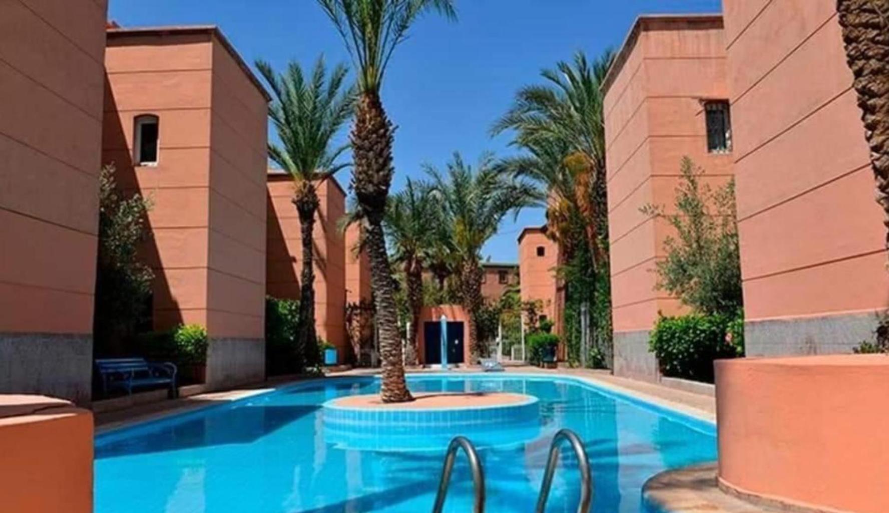 Riad Nezha Avec Jacuzzi Et 3 Piscines Au Coeur De مراكش المظهر الخارجي الصورة