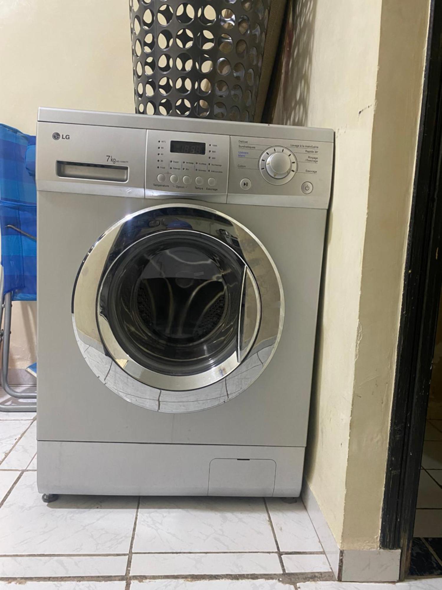Riad Nezha Avec Jacuzzi Et 3 Piscines Au Coeur De مراكش المظهر الخارجي الصورة